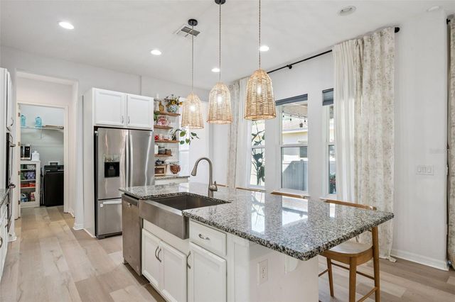 17059 HARBOR OAK PARKWAY, Winter Garden, FL 34787