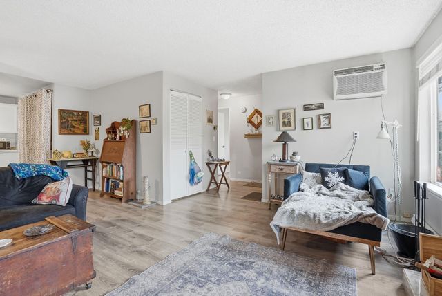 6015 E 6th Ave, Spokane Valley, WA 99212