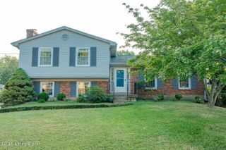6905 Mariemont Dr, Louisville, KY 40291