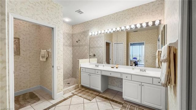 9121 S Southmont CV 304, Fort Myers, FL 33908