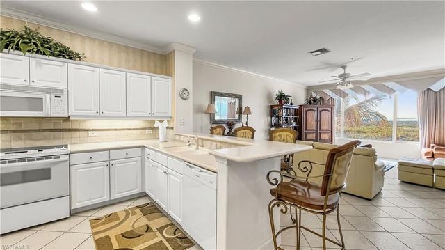 9121 S Southmont CV 304, Fort Myers, FL 33908