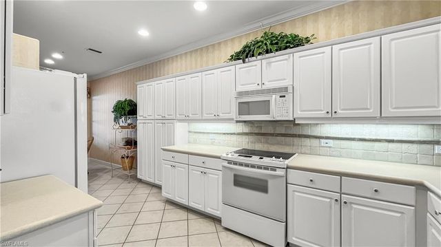9121 S Southmont CV 304, Fort Myers, FL 33908
