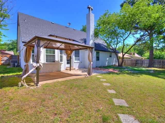 2509 W Broadway Street, Broken Arrow, OK 74012