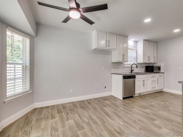 2509 W Broadway Street, Broken Arrow, OK 74012