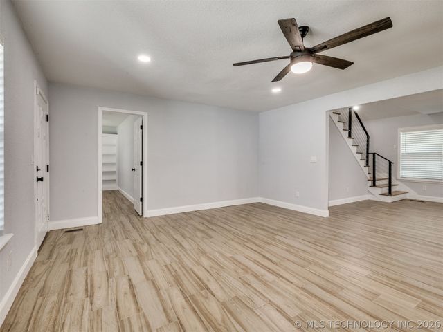 2509 W Broadway Street, Broken Arrow, OK 74012