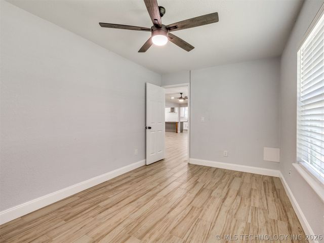 2509 W Broadway Street, Broken Arrow, OK 74012