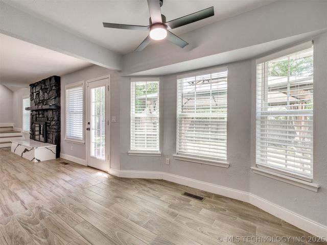 2509 W Broadway Street, Broken Arrow, OK 74012