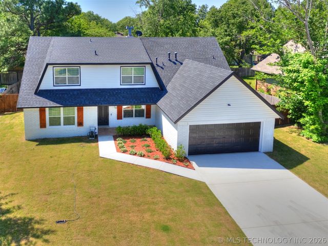 2509 W Broadway Street, Broken Arrow, OK 74012
