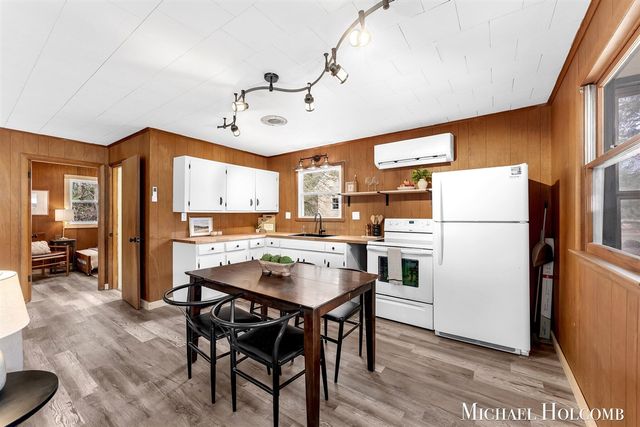 4279 Scenic Drive, Shelby, MI 49455