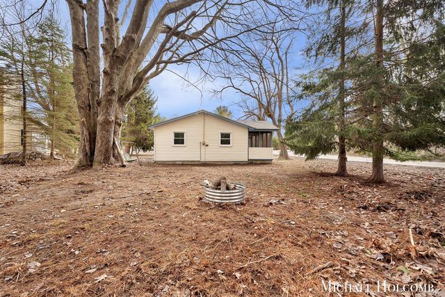 4279 Scenic Drive, Shelby, MI 49455