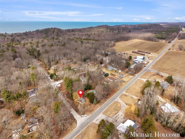 4279 Scenic Drive, Shelby, MI 49455