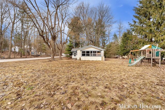 4279 Scenic Drive, Shelby, MI 49455