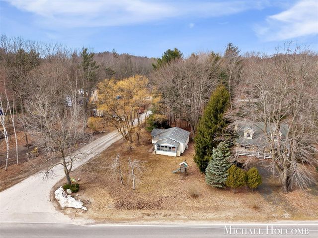 4279 Scenic Drive, Shelby, MI 49455