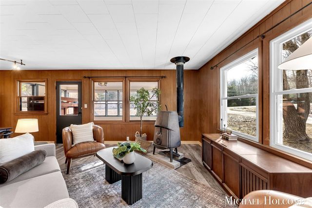 4279 Scenic Drive, Shelby, MI 49455