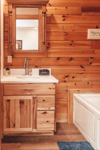 18435 Goat Run Honey Fork Road, Logan, OH 43138