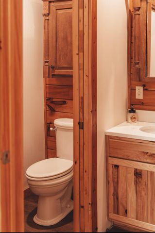 18435 Goat Run Honey Fork Road, Logan, OH 43138