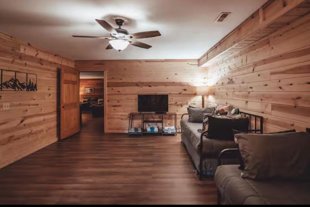 18435 Goat Run Honey Fork Road, Logan, OH 43138