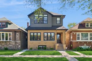 5407 W Pensacola Avenue, Chicago, IL 60641