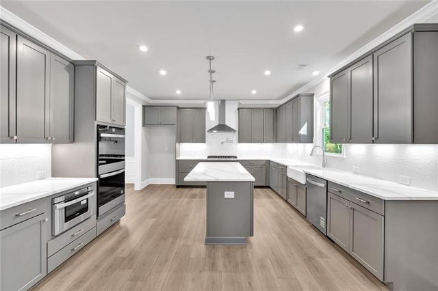 1065 Low Water Crossing NW, Acworth, GA 30101