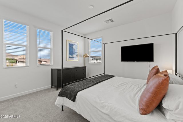 35173 N COVELITE Way, San Tan Valley, AZ 85144