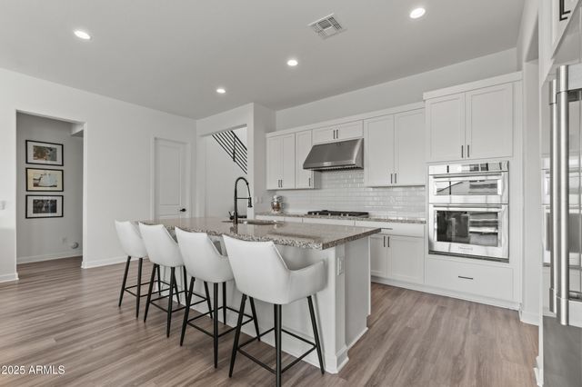 35173 N COVELITE Way, San Tan Valley, AZ 85144