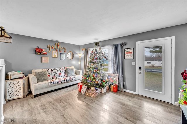 5055 Brooksdale Road, Mentor, OH 44060