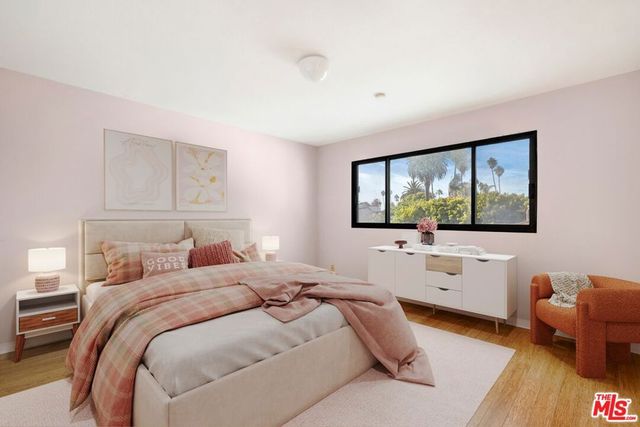 2412 Ocean Avenue 2, Venice, CA 90291