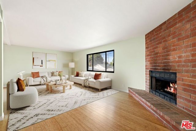 2412 Ocean Avenue 2, Venice, CA 90291