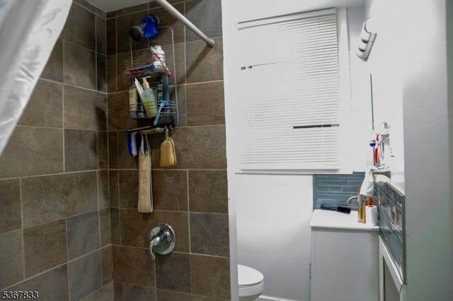 253 Clifton Ave, Newark City, NJ 07104