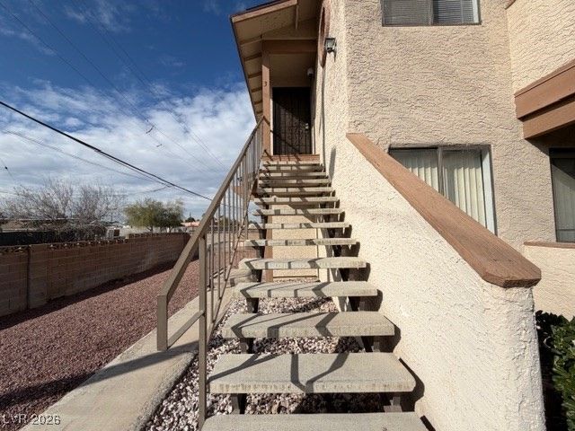 3720 Snorkel Circle D, Las Vegas, NV 89108