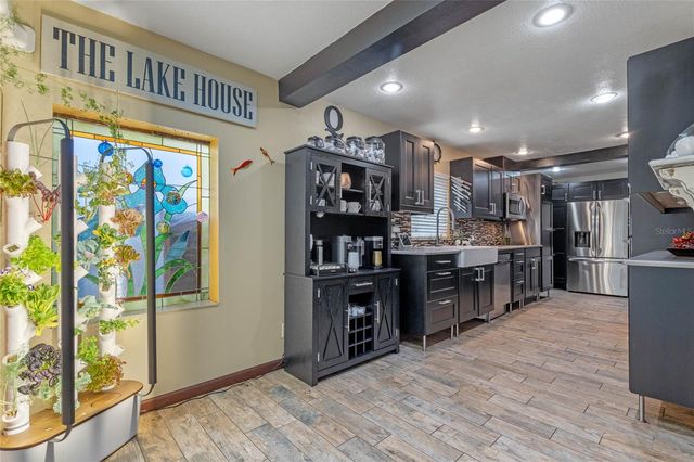 1102 N PALMETTO STREET, Leesburg, FL 34748