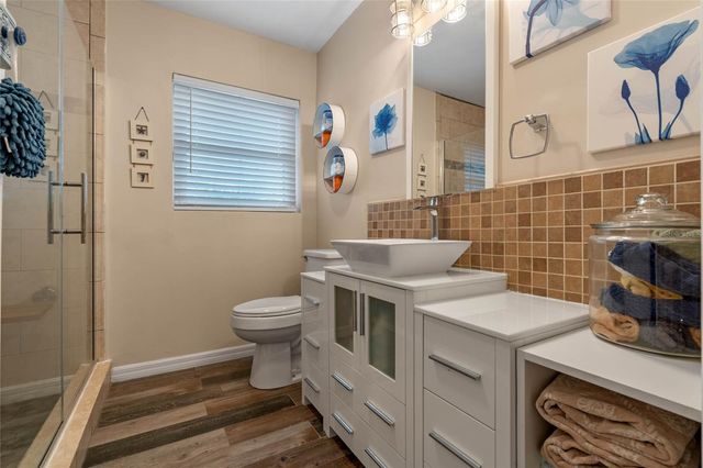 1102 N PALMETTO STREET, Leesburg, FL 34748