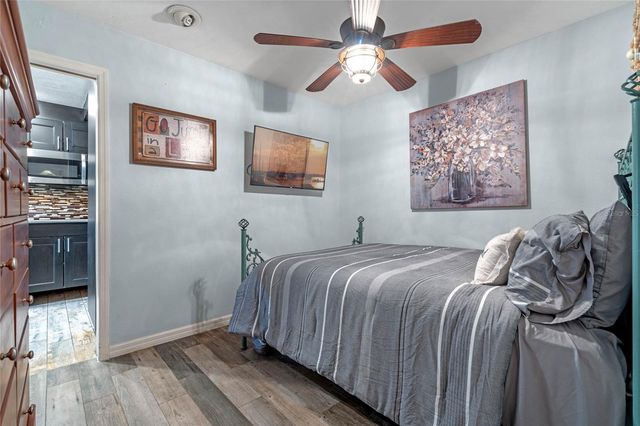1102 N PALMETTO STREET, Leesburg, FL 34748