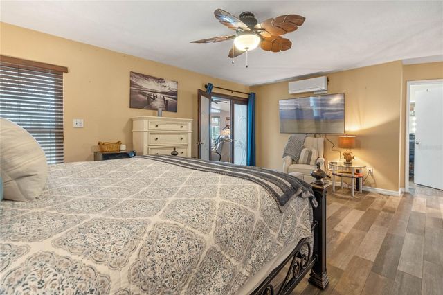 1102 N PALMETTO STREET, Leesburg, FL 34748