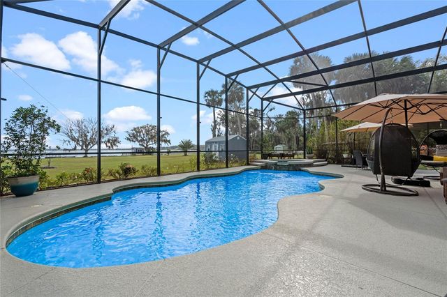 1102 N PALMETTO STREET, Leesburg, FL 34748
