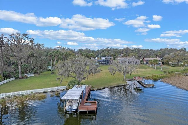 1102 N PALMETTO STREET, Leesburg, FL 34748