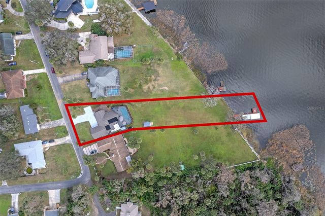 1102 N PALMETTO STREET, Leesburg, FL 34748