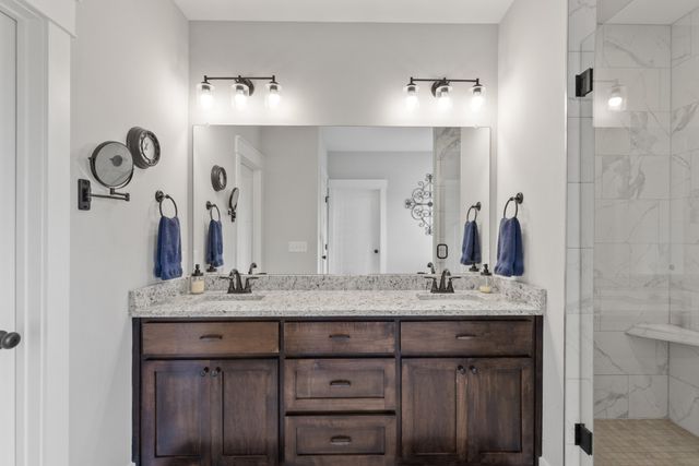 29640 Highway 49, E, Orlinda, TN 37141