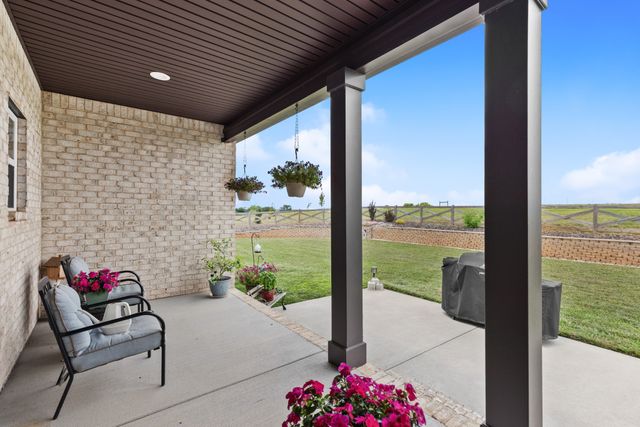 29640 Highway 49, E, Orlinda, TN 37141