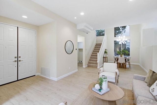 11810 Evergold St, San Diego, CA 92131