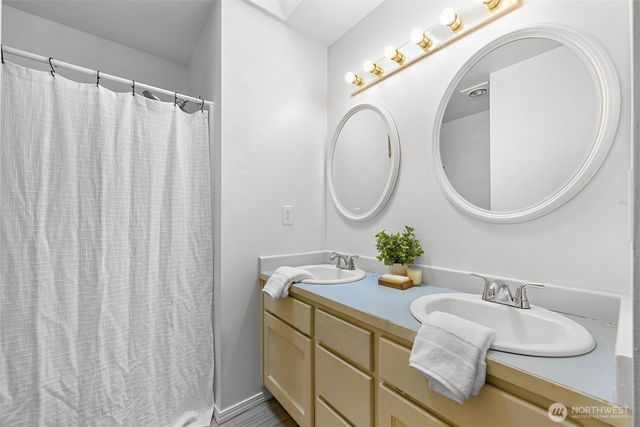 2 Western Lane, Bellingham, WA 98229