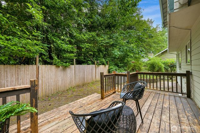 2 Western Lane, Bellingham, WA 98229