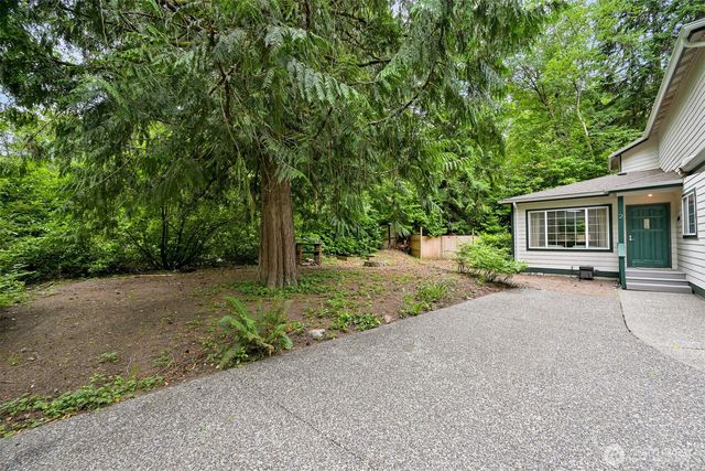 2 Western Lane, Bellingham, WA 98229