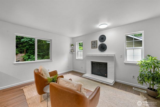 2 Western Lane, Bellingham, WA 98229