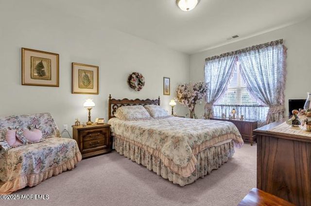 629 Sophee Lane, Lakewood, NJ 08701