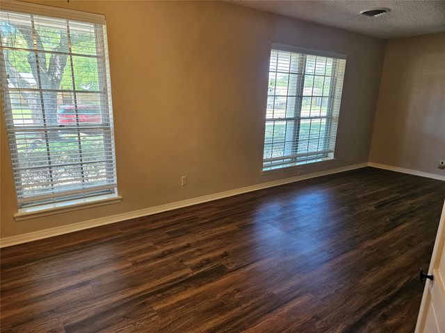 3201 Nashville Avenue, Greenville, TX 75402