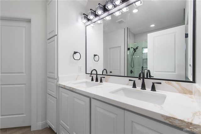 2614 Blue Jay Street, Weslaco, TX 78596