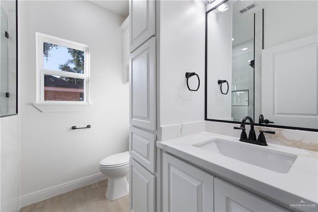 2614 Blue Jay Street, Weslaco, TX 78596