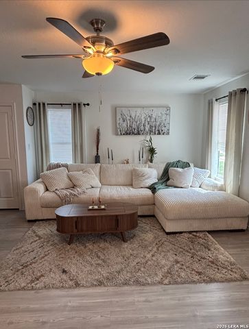 20364 Andalusite Way, San Antonio, TX 78264