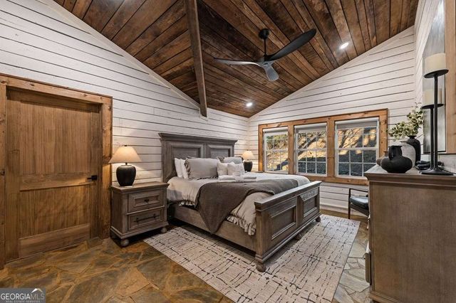 166 Red Oak Lane, Mccaysville, GA 30555